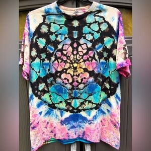 Tie Dye Tshirt size XL reverse dye mandala hand dyed from happy face tie dye
